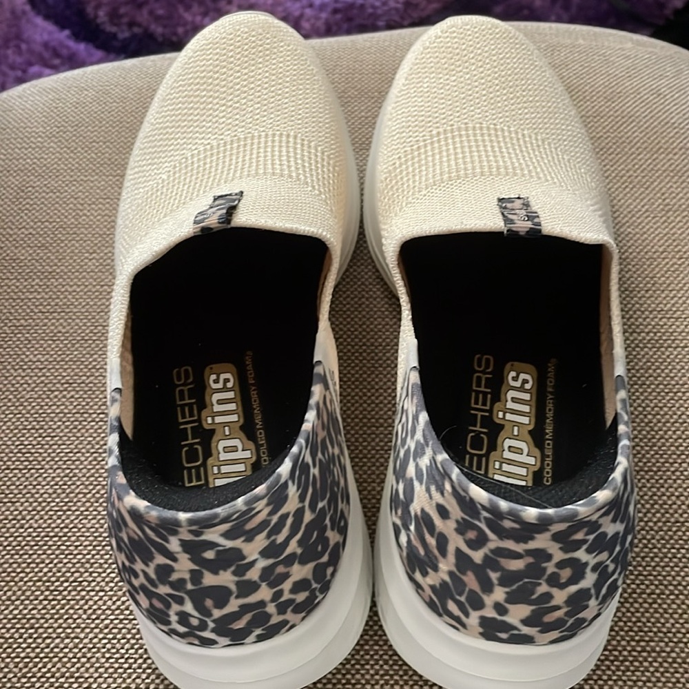 Skechers Beige and Black Slip-On Shoes. New shoes never worn.